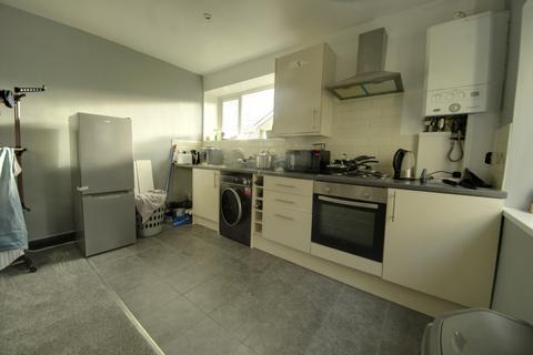 2 bedroom flat for sale, Flat 1, 296 Holton Road, Barry, South Glamorgan