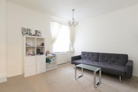 1 bedroom flat for sale, Melina Court, Grove End Road, St John's Wood, London
