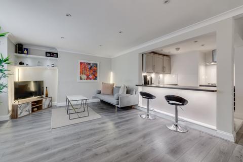 2 bedroom flat for sale, Westbourne Gardens, Notting Hill, London