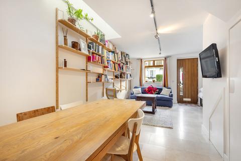 2 bedroom end of terrace house for sale, Leighton Road, London