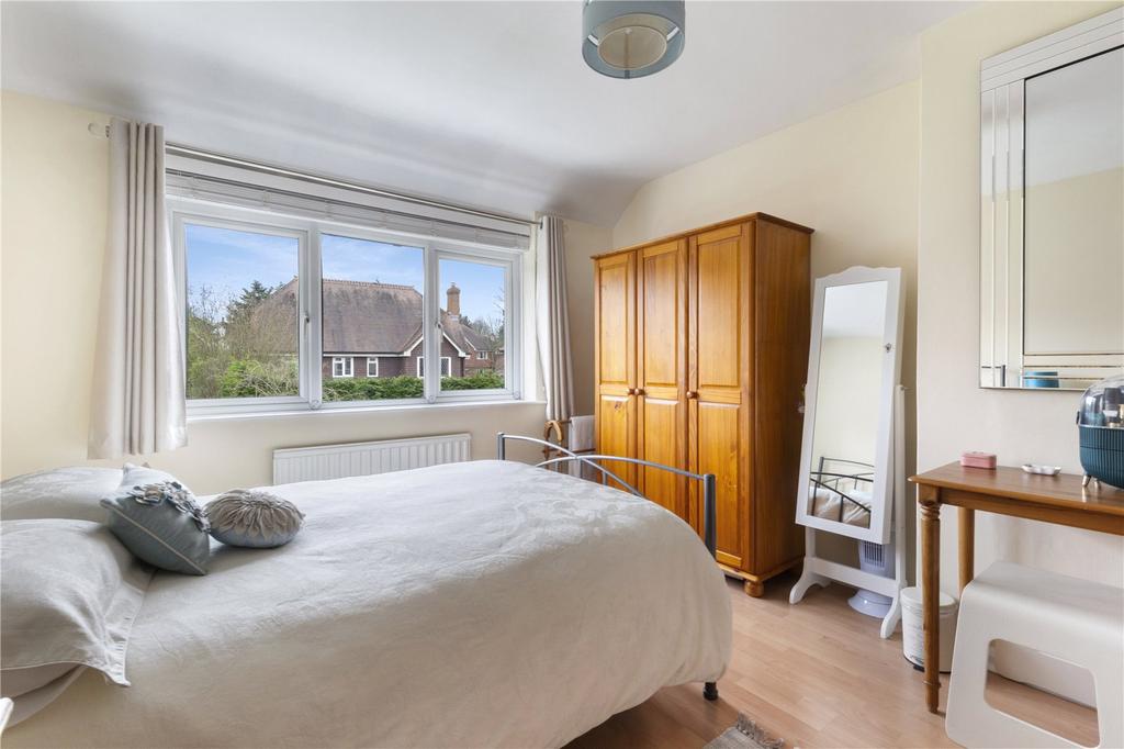 2nd Bedroom