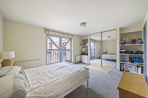 2 bedroom flat for sale, The Westbourne, 1 Artesian Road, London