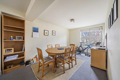 2 bedroom flat for sale, The Westbourne, 1 Artesian Road, London