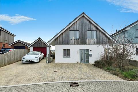 4 bedroom detached house for sale, Grace Woodford Drive, East Cowes, Isle of Wight