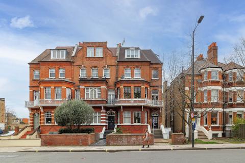 3 bedroom flat for sale, Fulham Road, London