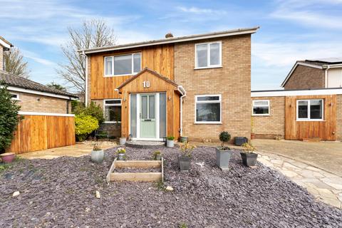 4 bedroom detached house for sale, Bartles Hollow, Ketton, Stamford, PE9
