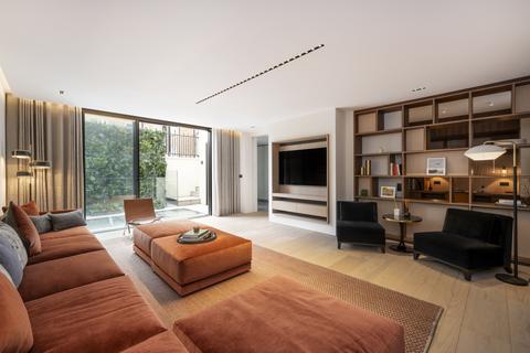 5 bedroom mews for sale, William Mews, Knightsbridge