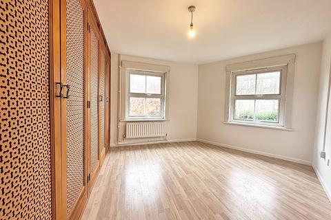2 bedroom apartment to rent, Northdown Road, Newhaven