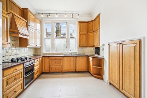 3 bedroom flat for sale, Morpeth Mansions, Morpeth Terrace, London, SW1P