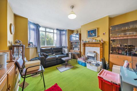 153 Bourne Vale, Bromley, BR2 7NY