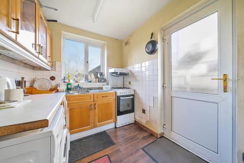 153 Bourne Vale, Bromley, BR2 7NY