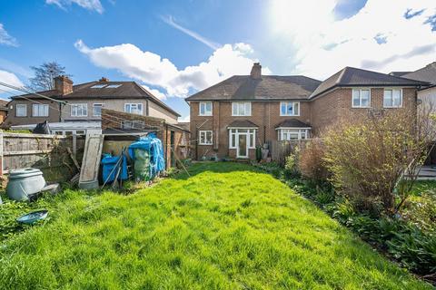 153 Bourne Vale, Bromley, BR2 7NY