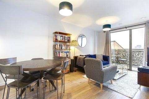 2 bedroom flat to rent, Hammersley Road, London E16