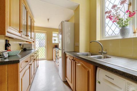 4 bedroom semi-detached house for sale, Barnet,  Barnet,  EN5