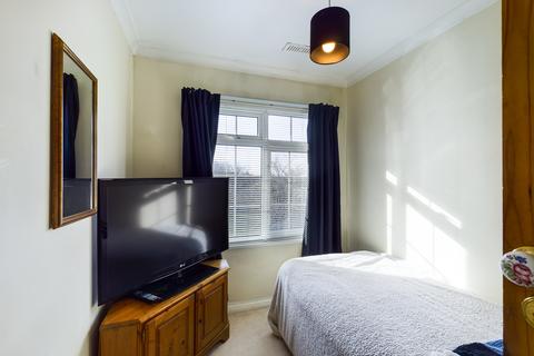 3 bedroom terraced house to rent, Freshfield Gardens, Waterlooville PO7