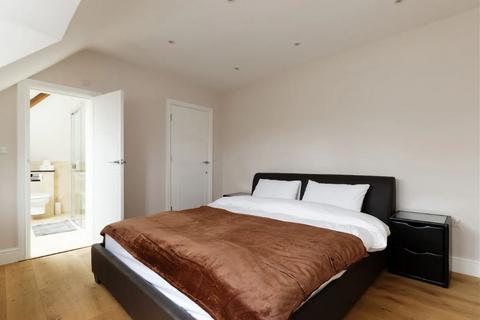 6 bedroom semi-detached house to rent, Westcombe Park Road, Blackheath, London