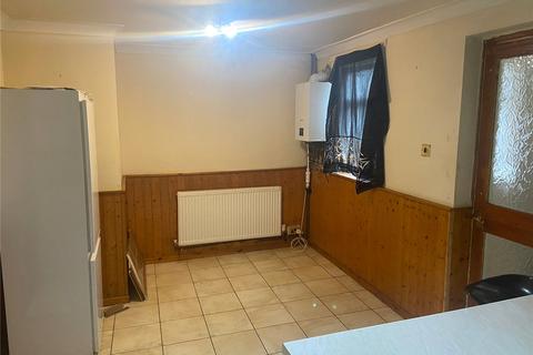 3 bedroom terraced house to rent, Malvern Road, Leeds, West Yorkshire, LS11