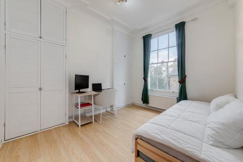 2 bedroom flat for sale, Queens Head Street, Angel, Islington, London