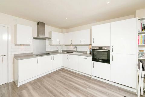 18 Floyer Grove, Shinfield, Reading, RG2 9UZ