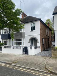 5 bedroom semi-detached house to rent, Kelross Road, Islington, London
