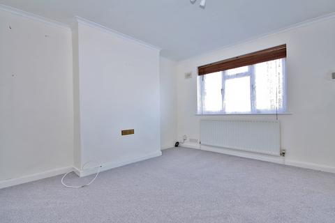 1 bedroom apartment to rent, Hermitage Woods Crescent, Woking, Surrey, GU21