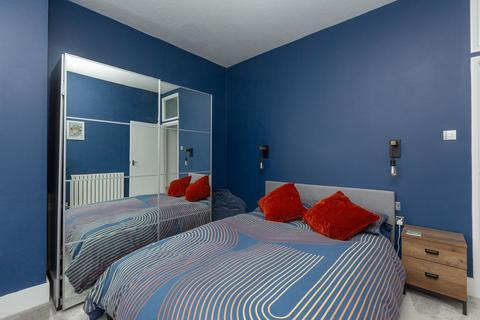 1 bedroom ground floor flat for sale, Westgate Bay Avenue, Westgate-On-Sea, CT8