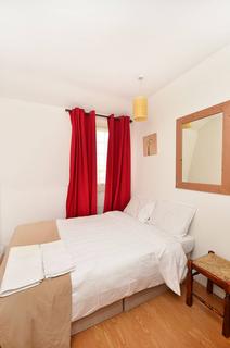3 bedroom flat to rent, Portpool Lane, Farringdon, London, EC1N
