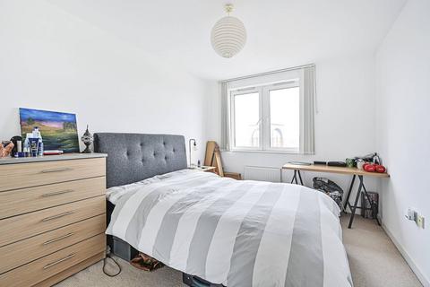 1 bedroom flat to rent, Tyssen Street, Dalston, London, E8