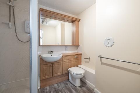 26/5 Fettes Row, Edinburgh, EH3 6RL