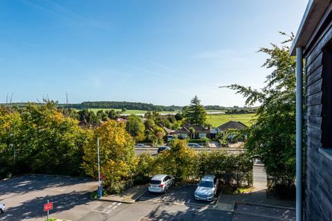 48 Davis Way, Sidcup, DA14 5JR