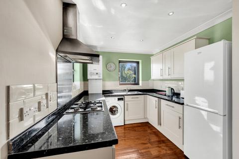 48 Davis Way, Sidcup, DA14 5JR
