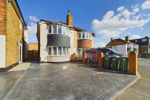 3 bedroom semi-detached house for sale, 40 Lyme Road, Welling