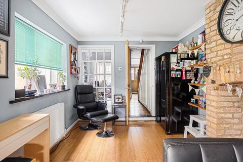 76 Singlewell Road, Gravesend, DA11 7PT