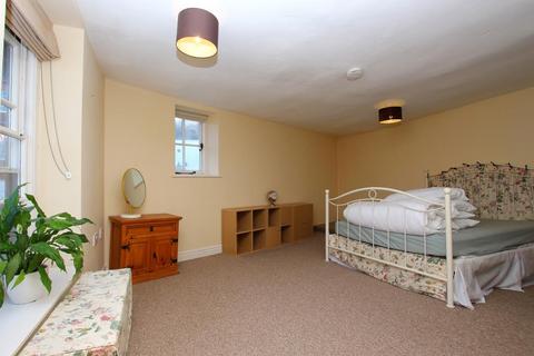 1 bedroom apartment to rent, 14 Market Place, Peterborough PE7