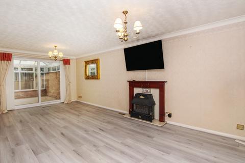 4 bedroom detached house to rent, Fallowfield, Peterborough PE2