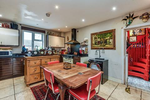 26 Borovere Lane, Alton, GU34 1PB