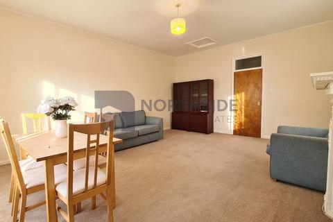 2 bedroom flat to rent, Denbigh Road, Ealing, London