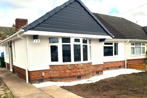 2 bedroom bungalow to rent, St Georges Way, Tamworth, B77