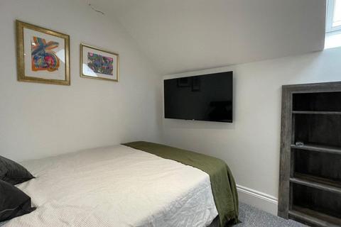 5 bedroom house to rent, Nottingham, Nottingham NG7