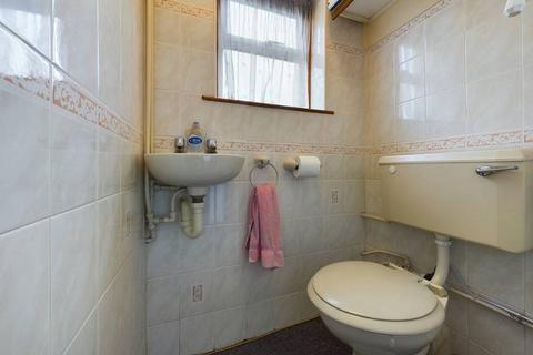 37 Ardwyn, Cardiff, CF14 7HB