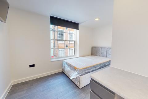 1 bedroom in a flat share to rent, City Centre, Nottingham NG1