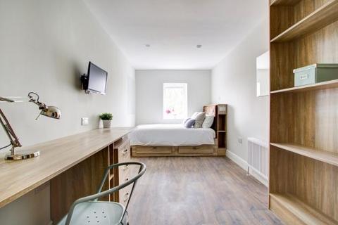 3 bedroom flat to rent, Nottingham, Nottingham NG1
