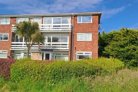 2 bedroom apartment for sale, Dee View Court, Neston, Cheshire, CH64