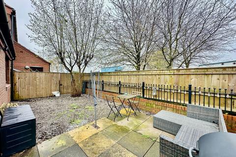 7 Admirals Croft, Hull, HU1 2DR