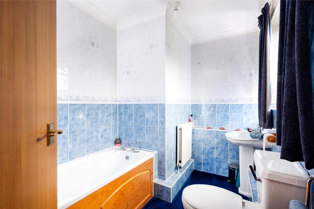 Bedroom Two En Suite