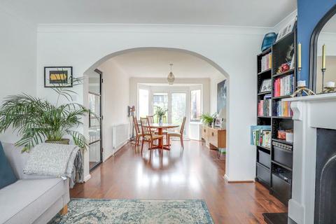 310 Henley Road, Caversham, Reading, RG4 6LS