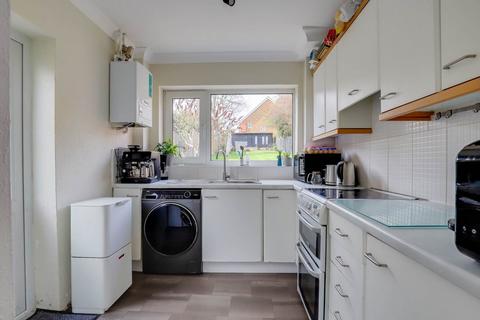 310 Henley Road, Caversham, Reading, RG4 6LS