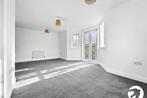 2 bedroom flat to rent, Griffin Court, Gillingham, Kent, ME7