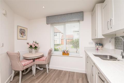 1 Shallows Avenue, Great Wakering, Southend-on-sea, SS3 0FR