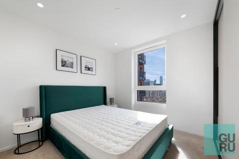 2 bedroom apartment to rent, Poplar Riverside, London, E14